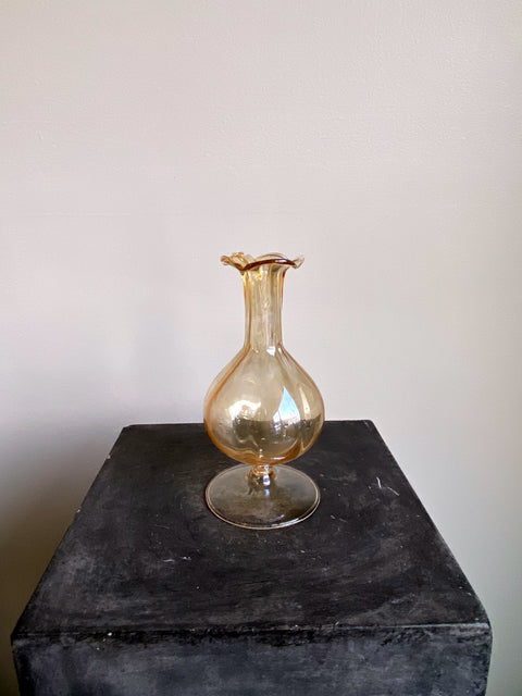 Keepsake bud vase