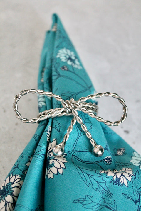 Tie a Bow Silver Napkin Rings