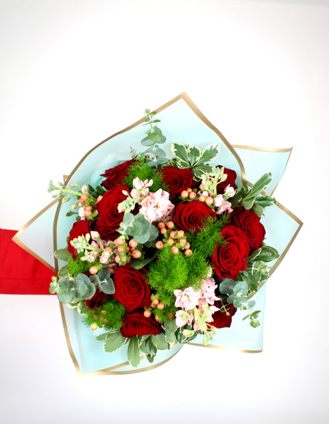 One Dozen Premium Roses