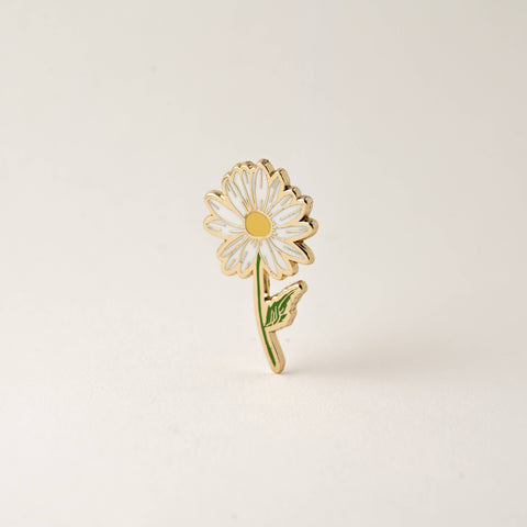 Daisy Flower Pin